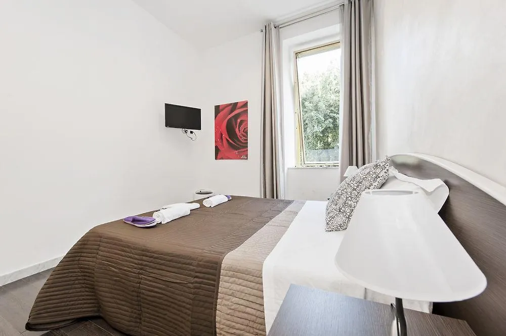 Rose & Tulip Hotel Rome