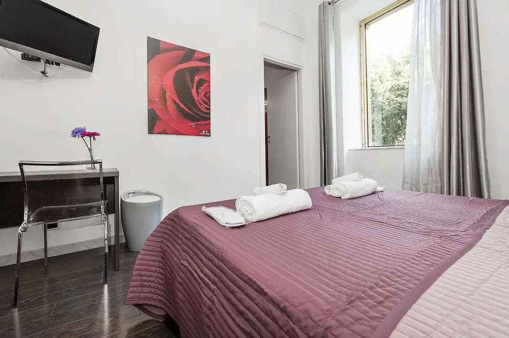 Rose & Tulip Hotel Rome 0*,  Italy